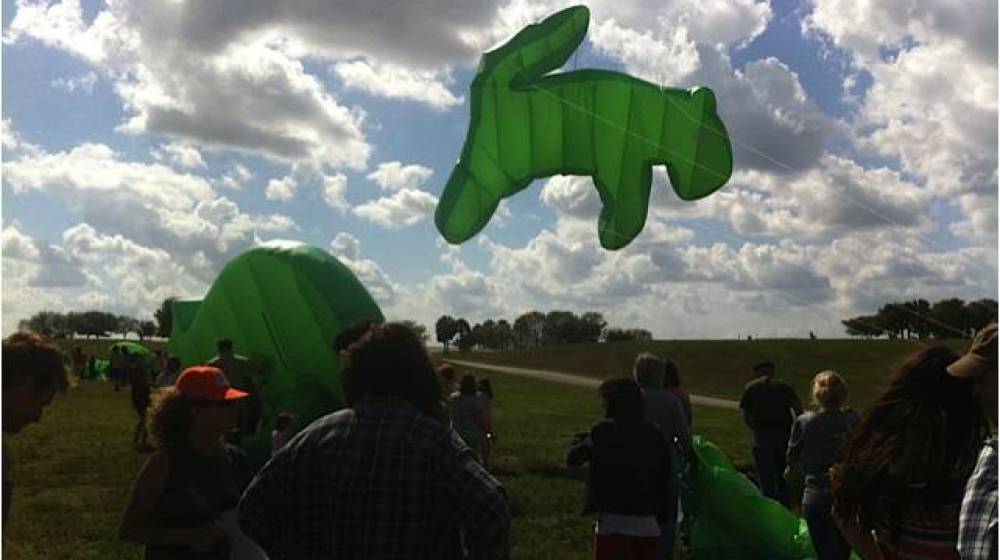 X-Treme Creations - Mobistar animal kites