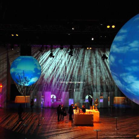 Innovative concepts We design your ideas inflatable spheres hanging with internal Barco projectors creating a 3D movie X-Treme Creations