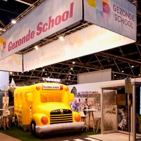 Brand activation Raise your brand awareness inflatable US schoolbus as photo booth brand animation during an exhibition X-Treme Creations