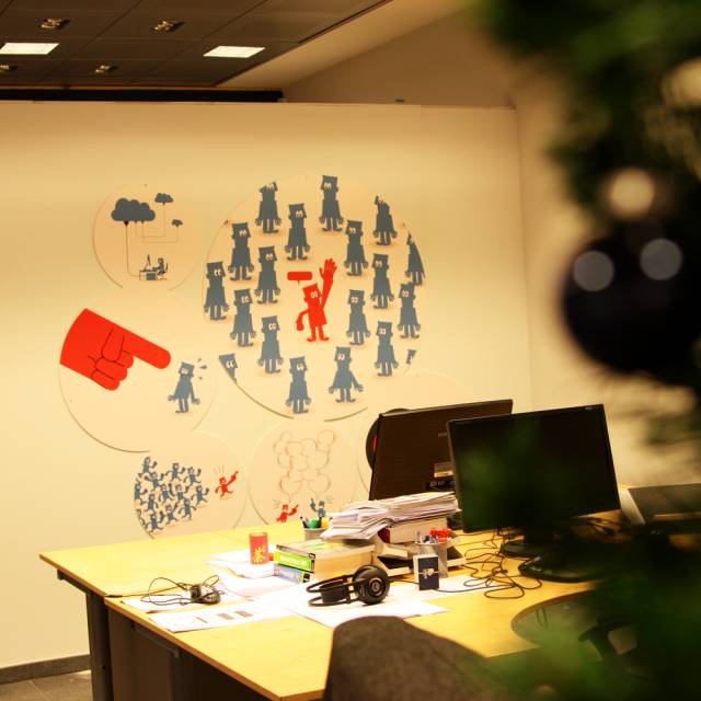 X-Treme Creations plexi printed onto another office wall in the digital agency IO