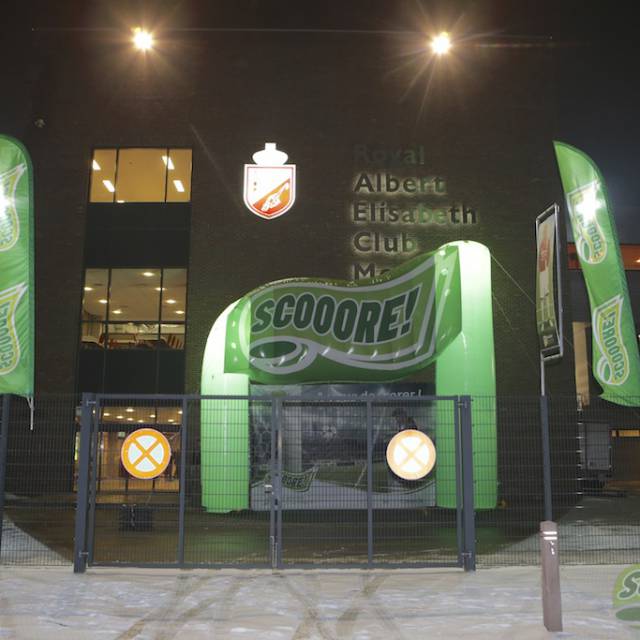 Giant inflatable bogen Kleine opblaasbare publiboog met wat 3D voor het merk Scooore van de Nationale Loterij voor het Koning Boudewijnstadion X-Treme Creations