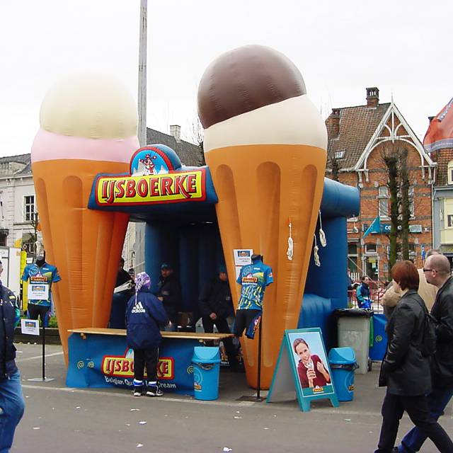 Giant inflatable stands Inflatable ice cream sales stand Ijsboerke with 3D cones in the front and with hard desk X-Treme Creations