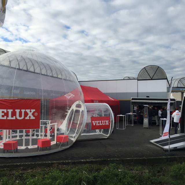 Giant inflatable tents Inflatable bubble of 6 meter diameter with sas to promote Velux by means of virtual reality goggles organised by the agency Fast Forward in Ghent X-Treme Creations