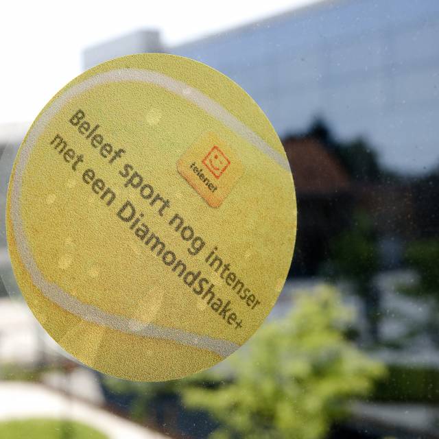 Large sized print stickers en paper Temporary vinyl full color printed and cut in the the shape of a tennisball for Telenet Headquarters X-Treme Creations