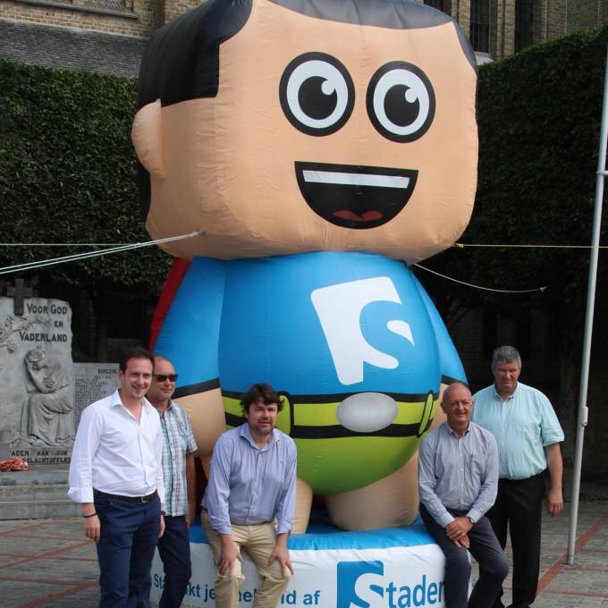 Large inflatable promotional material | X-Treme Creations Inflatable character Straffe Staf for the city Staden Events  & Festivals  & Art and Design  &  X-Treme Creations